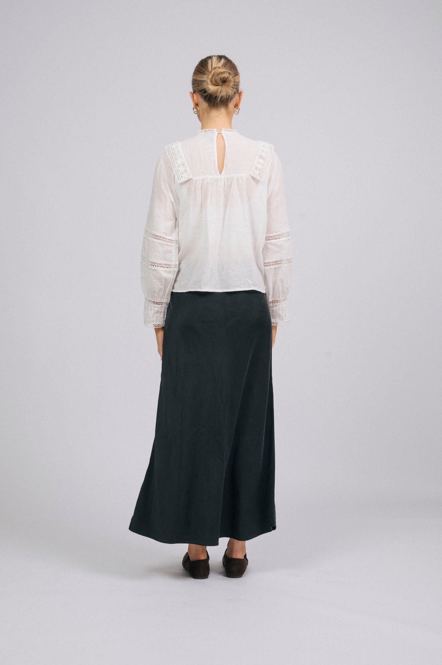 Preloved Vero Moda Long Sleeved Blouse (White)