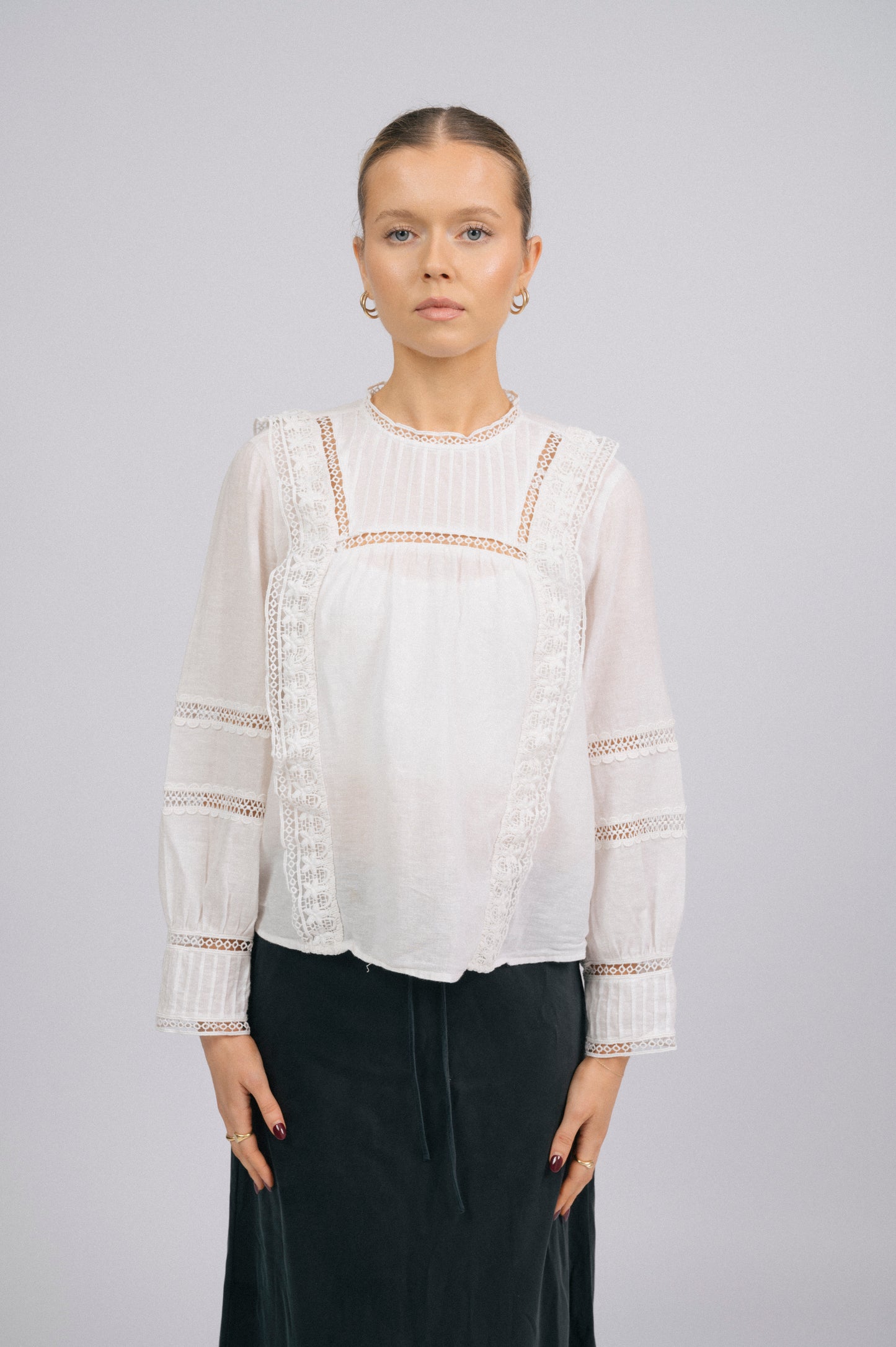 Preloved Vero Moda Long Sleeved Blouse (White)
