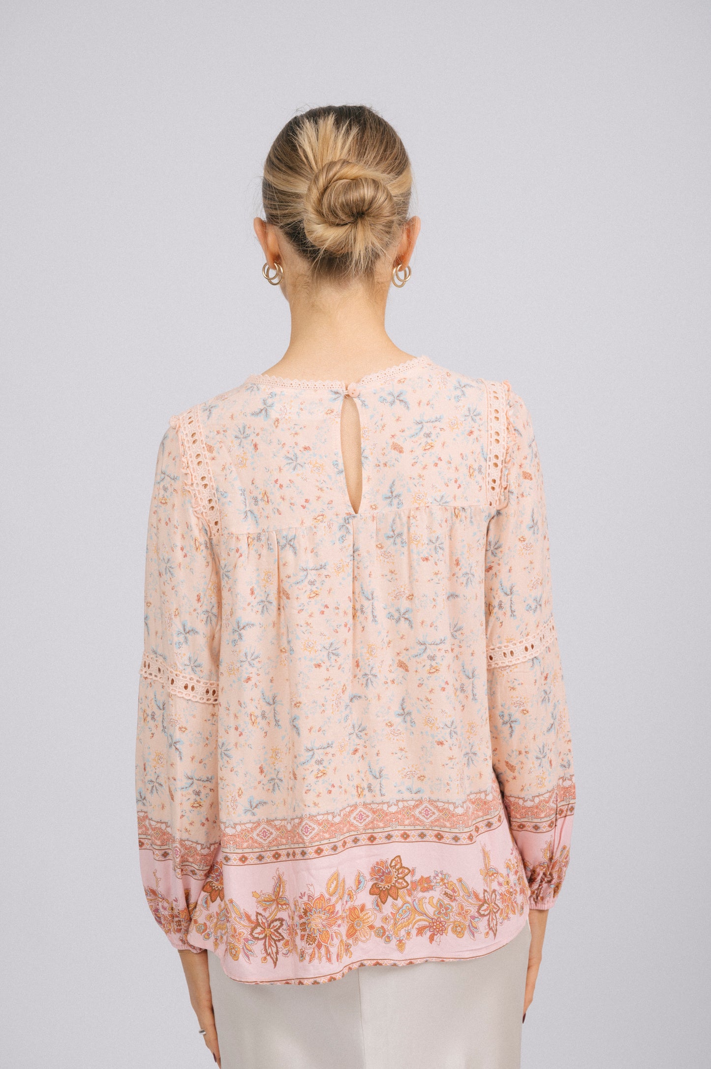 Preloved Baby Pink Floral Blouse by Miracle – Lace Trim & High Neck