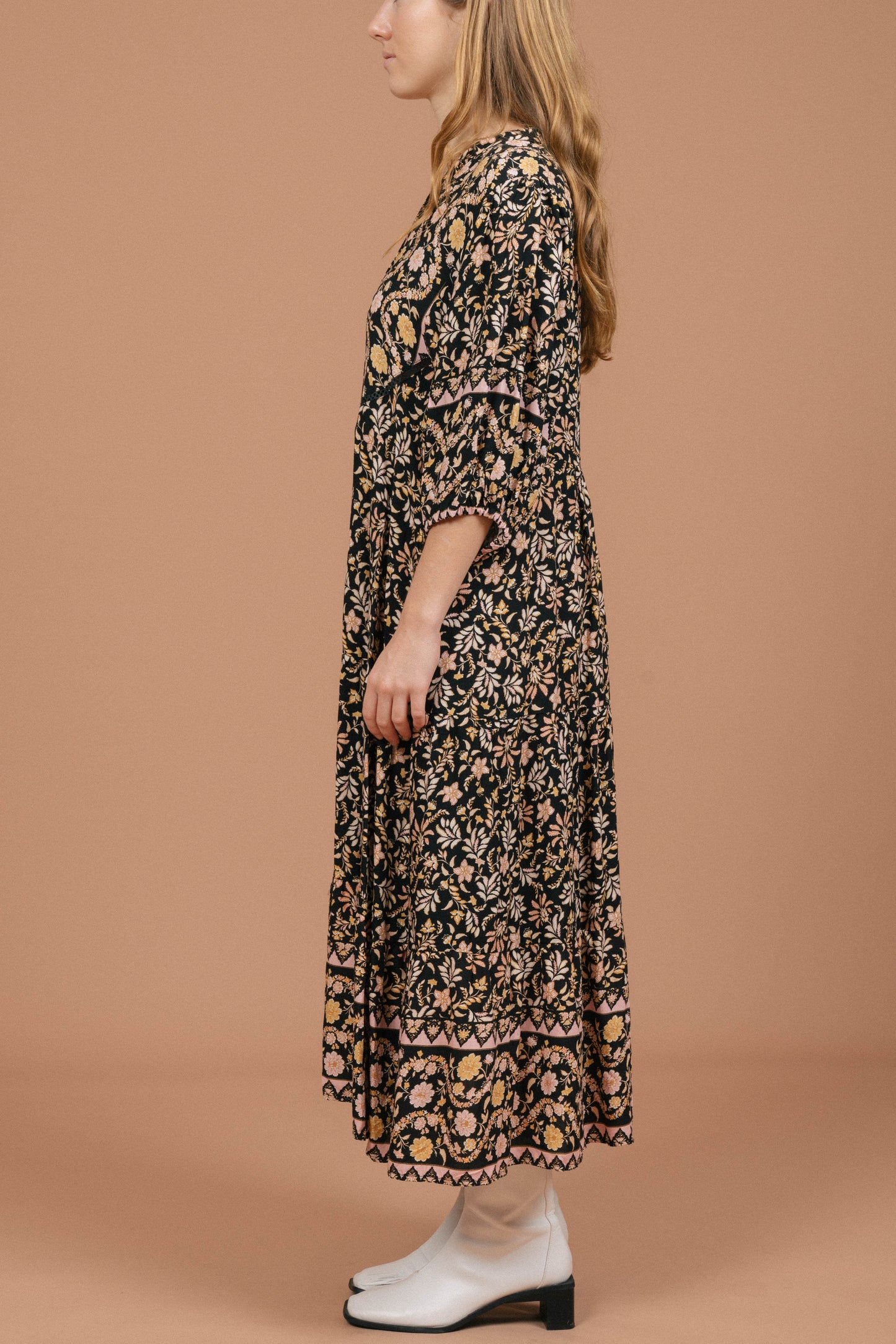Iris Maxi Floral Midi Dress (Black)