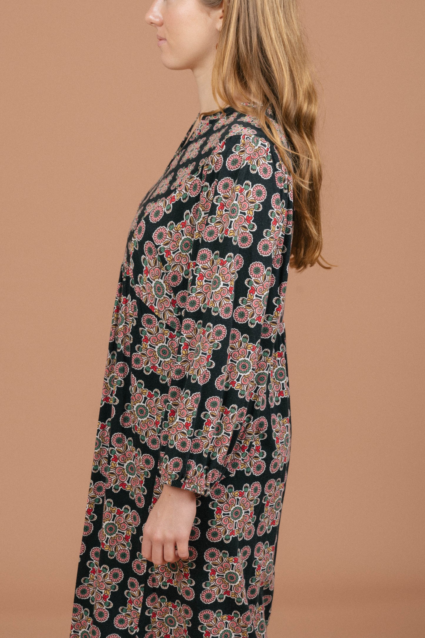 Boden Floral Long Sleeved Maxi Dress (Black)