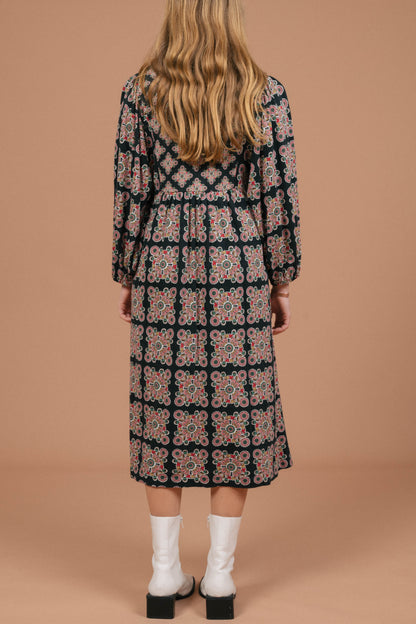Boden Floral Long Sleeved Maxi Dress (Black)